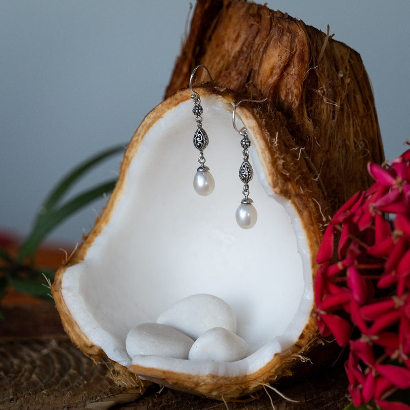 White STERLING 925 Pearl/silver earring, HANDMADE